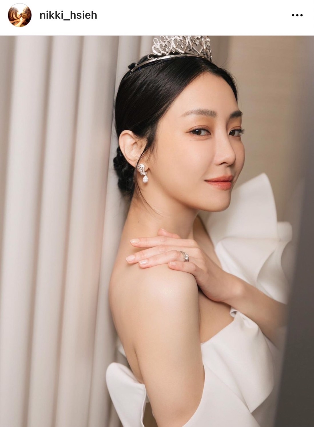 謝欣穎寫下 : 每個女孩心中都有個公主夢