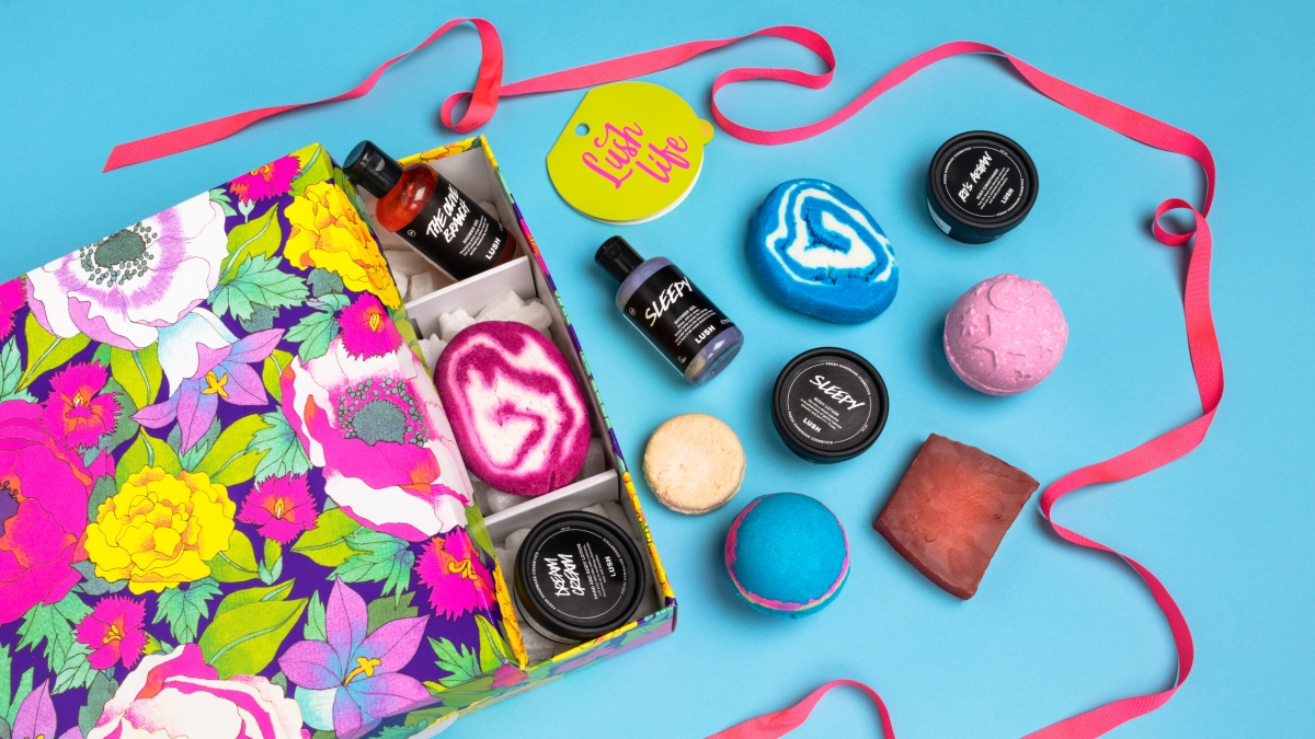 Lush 首間實體門市—台北京站Q Square