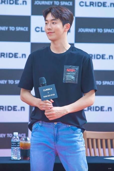 南柱赫2019-2020年身材沒有那麼壯