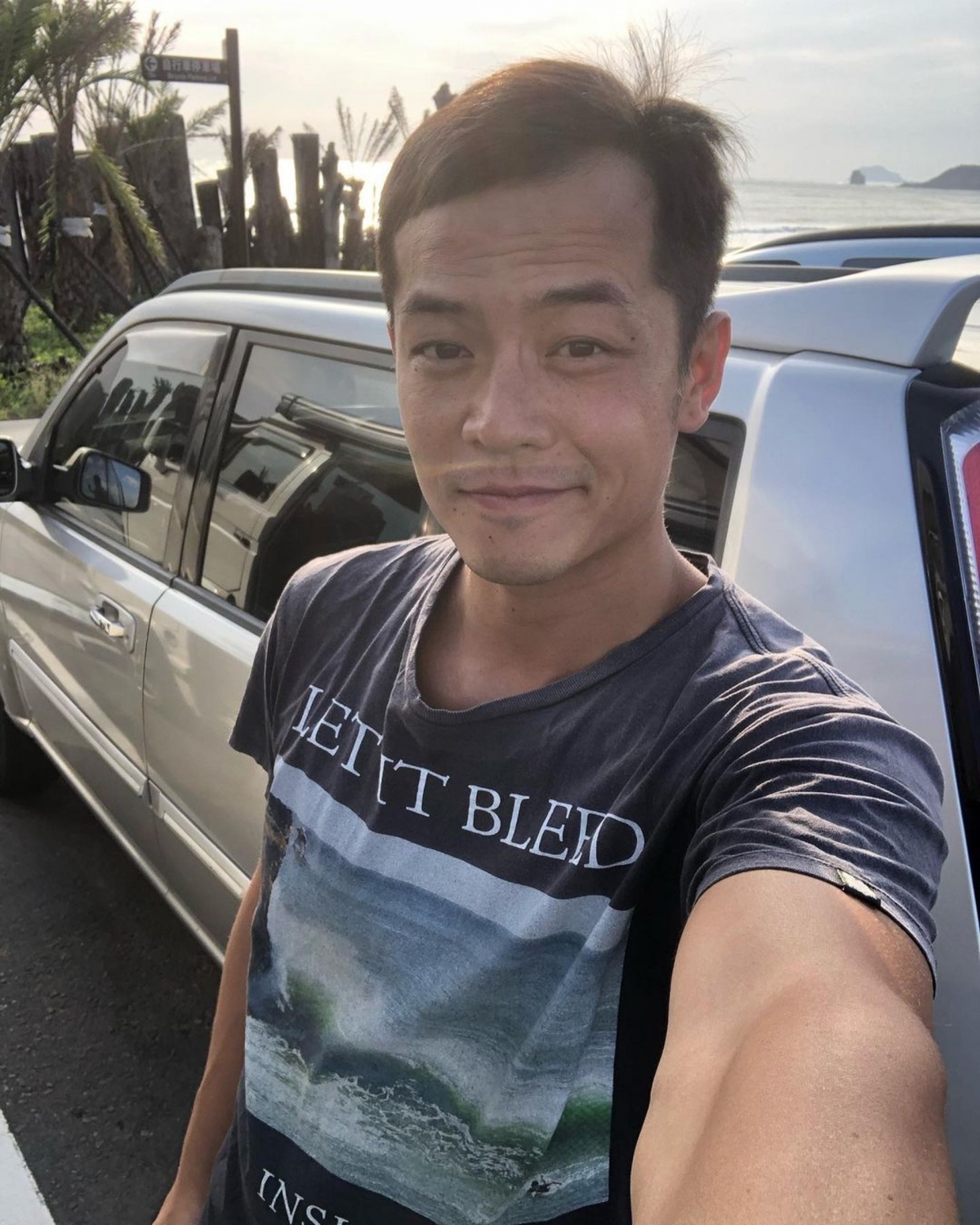 姚元浩出道以來都是衝浪型男