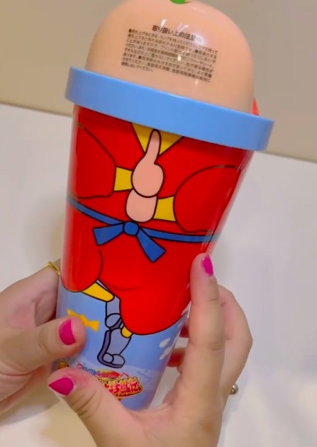 蠟筆小新水杯設計