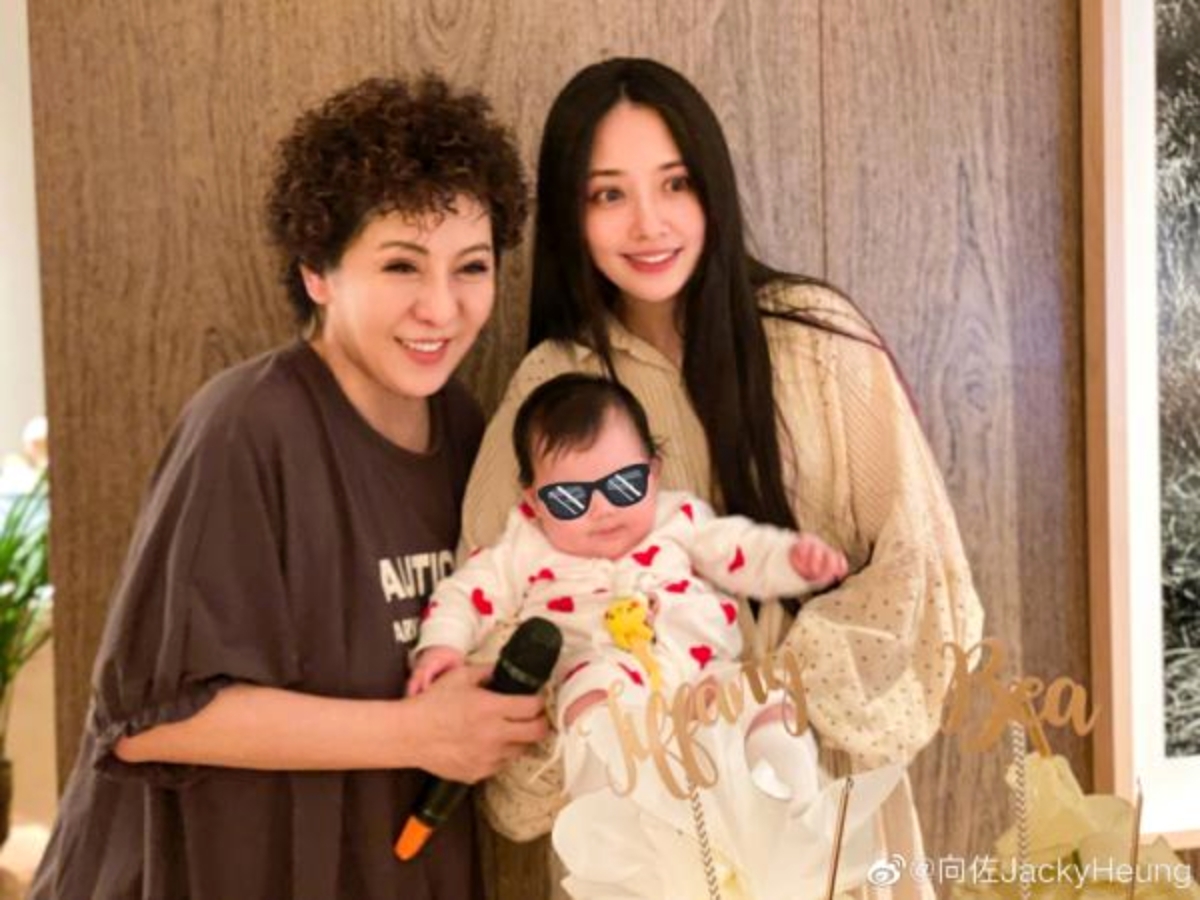 向佐、郭碧婷第二胎為男孩