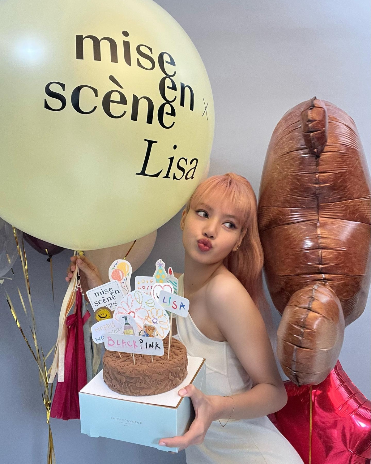 BLACKPINK Lisa