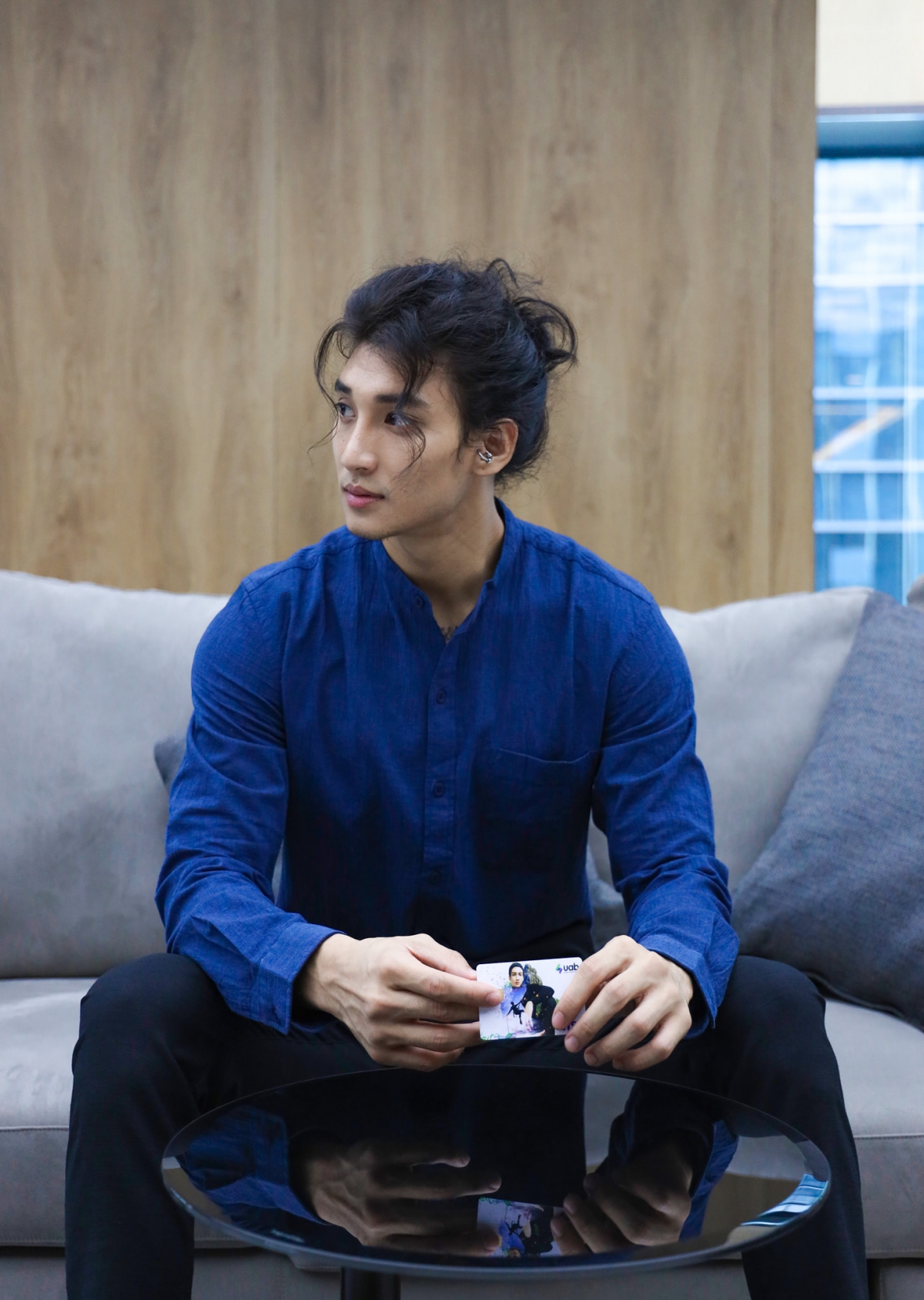 每一根散落的頭髮都帥