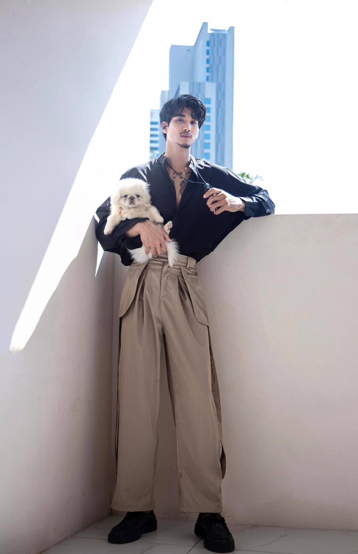 Paing Takhon全身穿搭