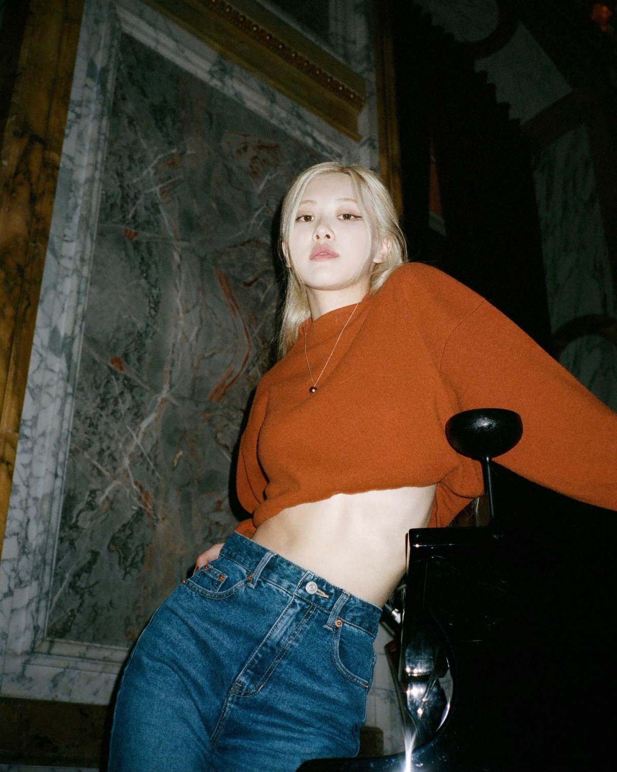 擁有螞蟻腰的Rose