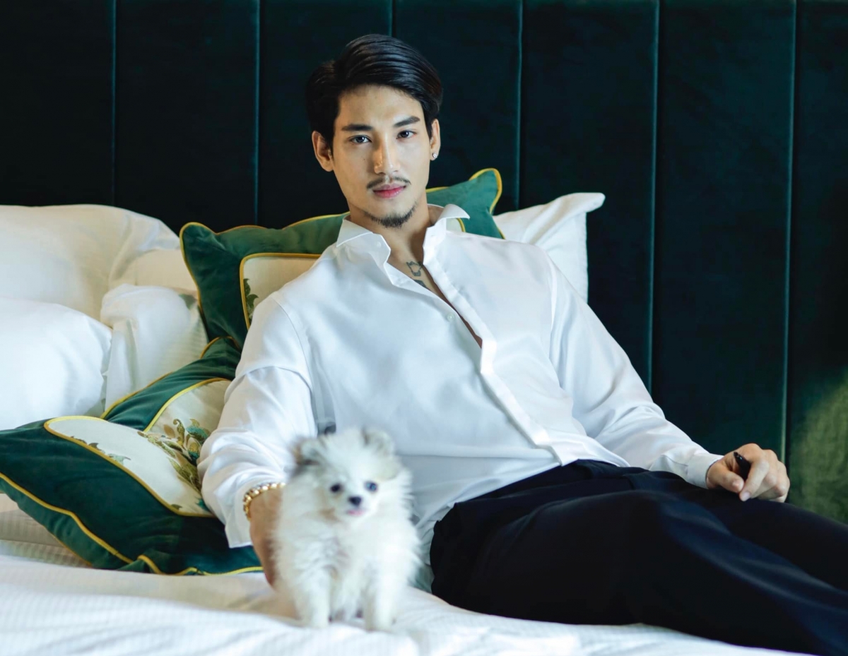 Paing Takhon原本的鬍子造型