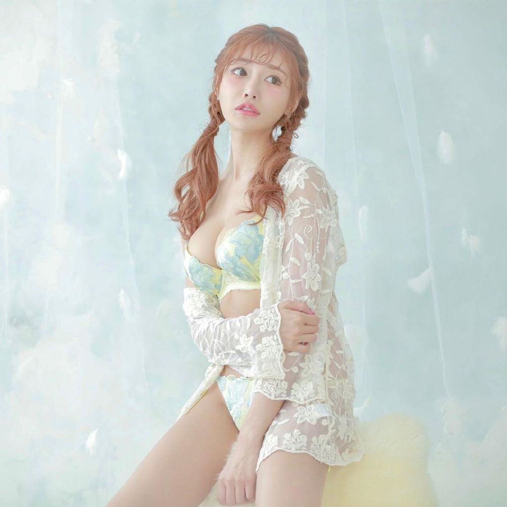 明日花綺羅身材超好