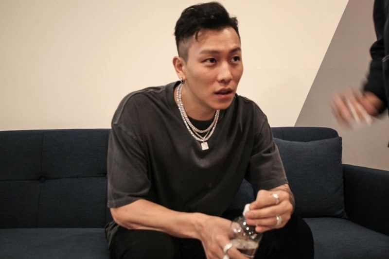 瘦子即將為人父