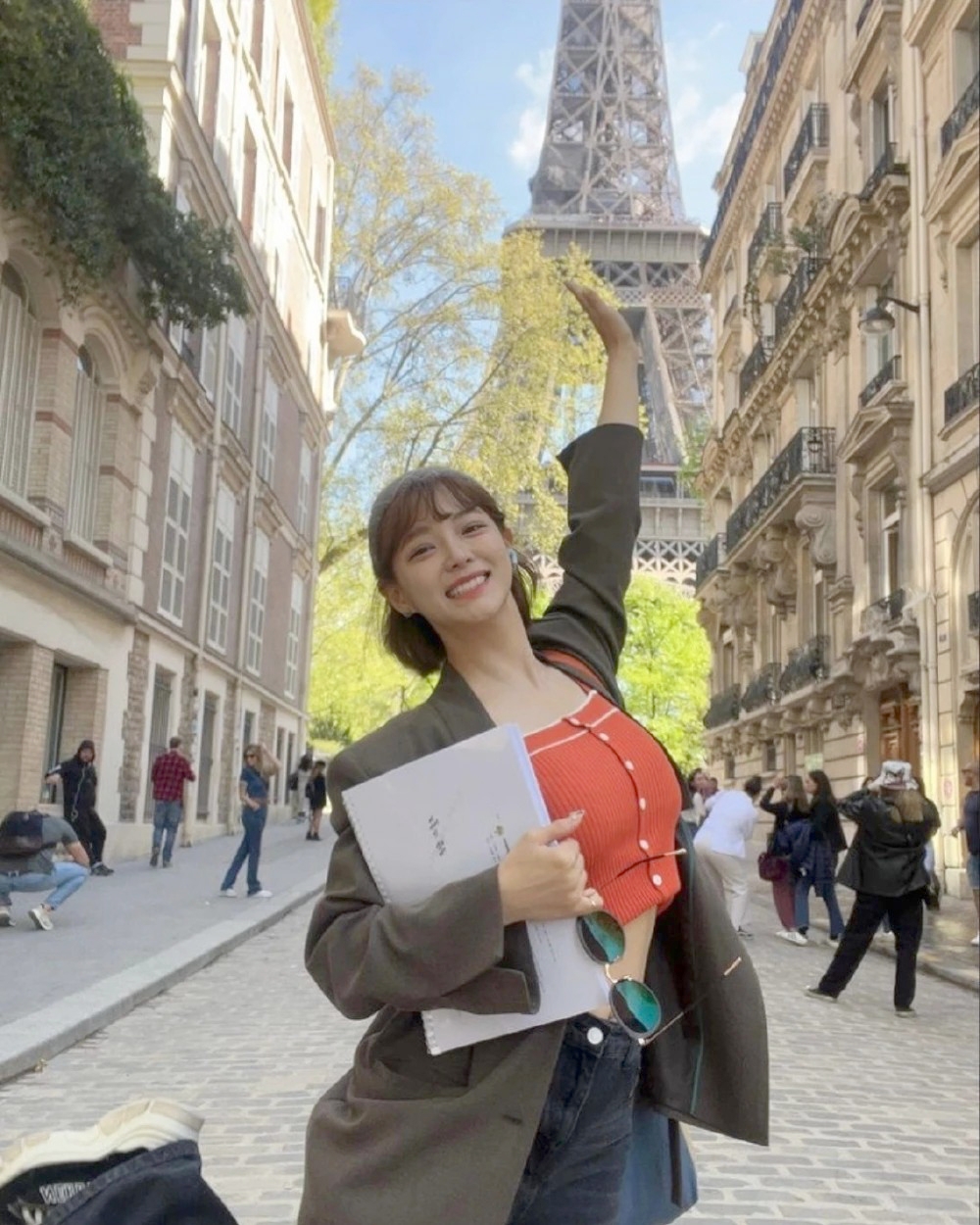 金世正帶著《今日的網漫》劇本出國