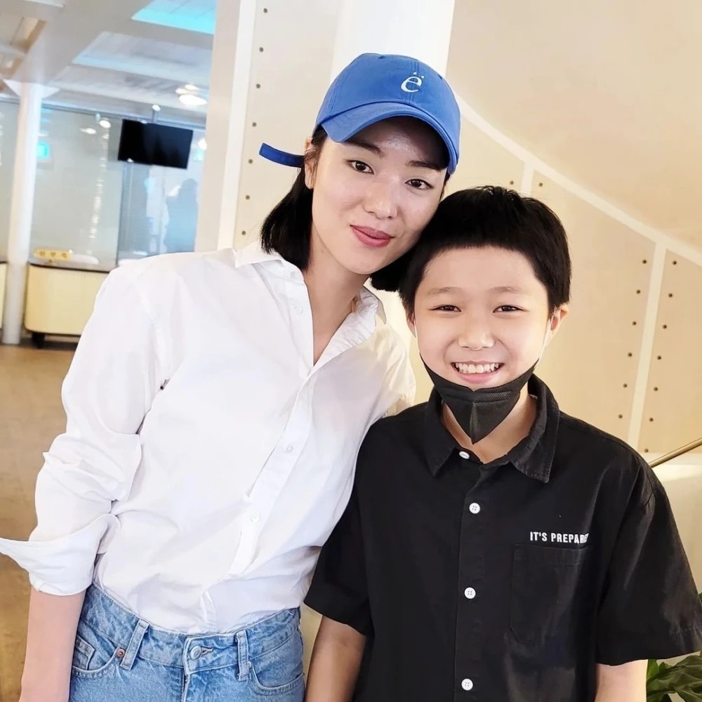 《在你的時間裡》劇本研讀會 全汝彬和童星合照
