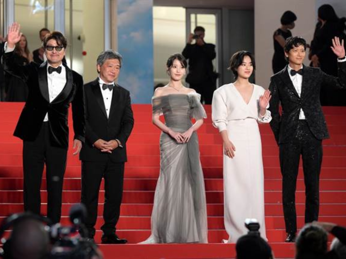 IU出席坎城影展