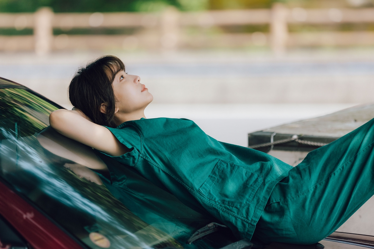 《村裡來了個暴走女外科》劇情
