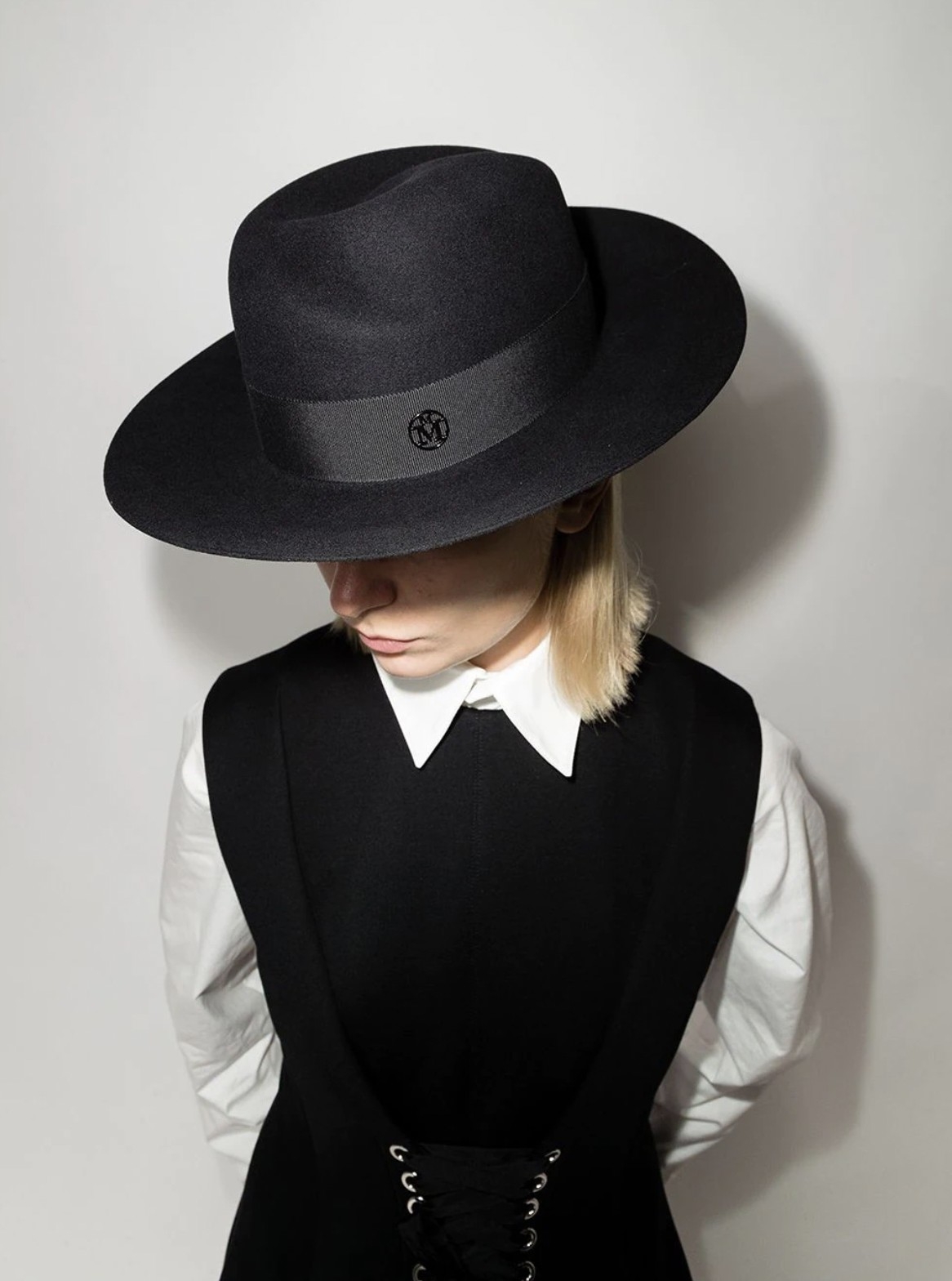 Maison Michel 紳士帽，約NT$10,960