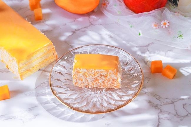 微夏芒果慕斯蛋糕