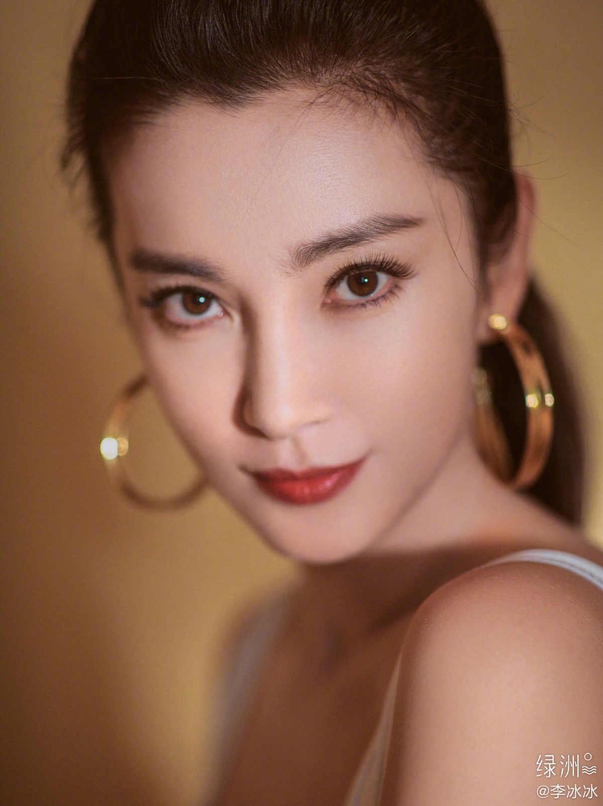 李冰冰是個性美人