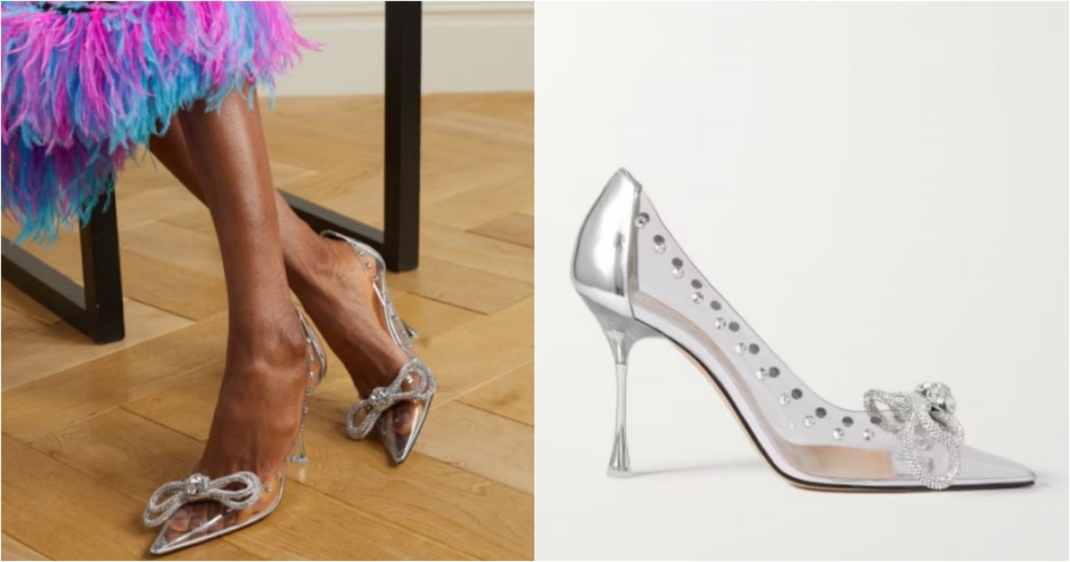 MACH & MACH Double Bow crystal-embellished PVC and metallic leather point-toe pumps，約NT$42,182