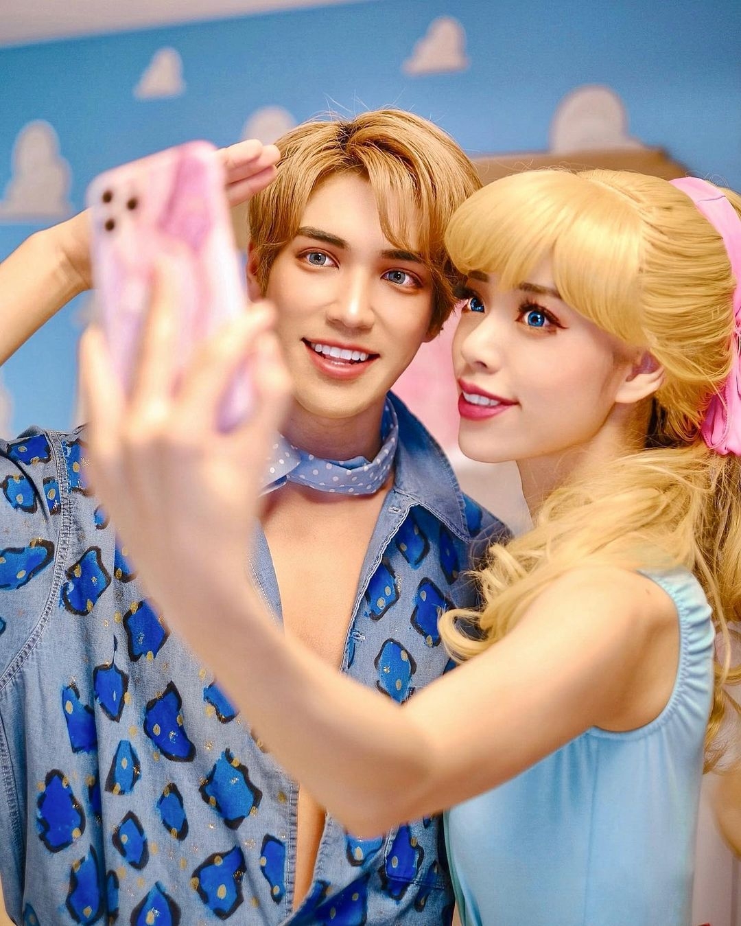 日本情侶Cosplay芭比與肯尼