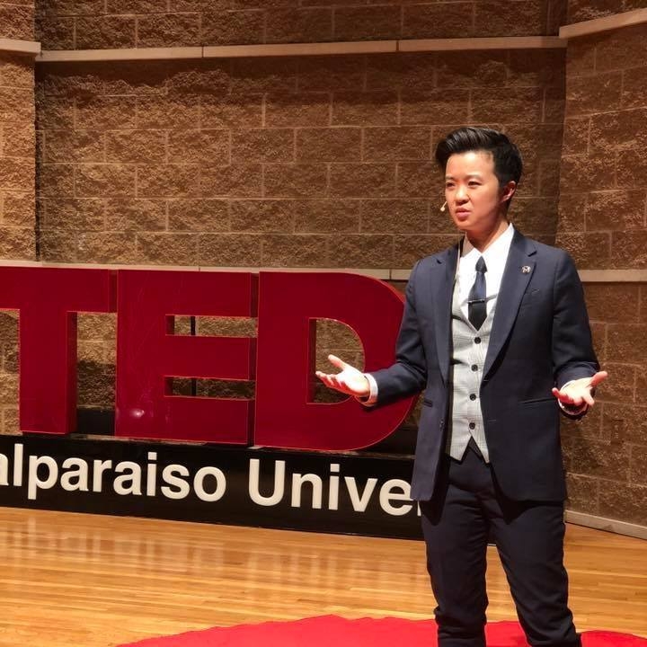 Ellen時常到處演講