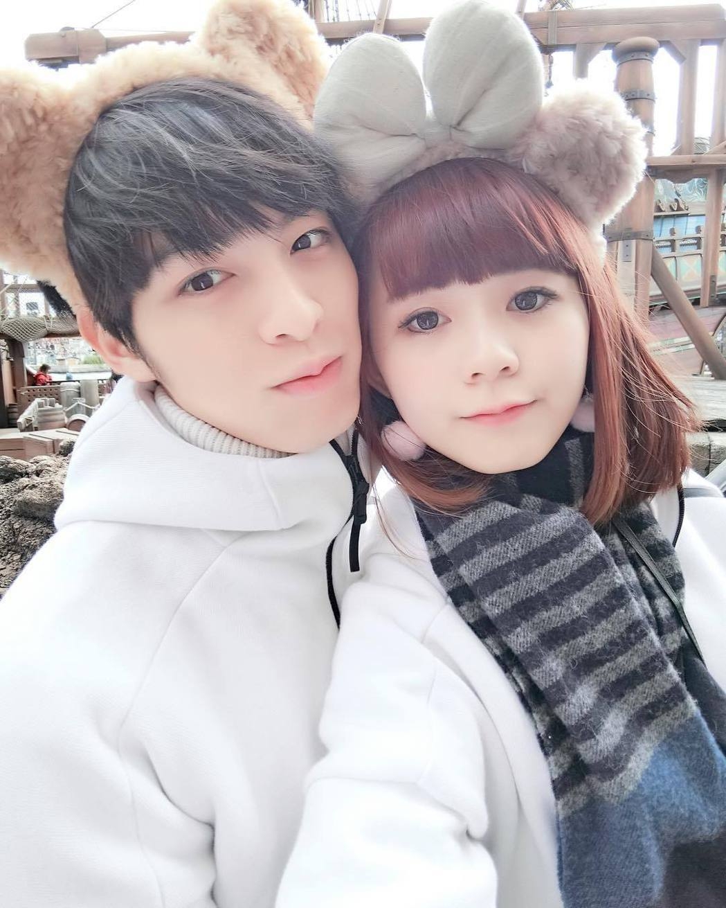 曹佑寧、小羽
