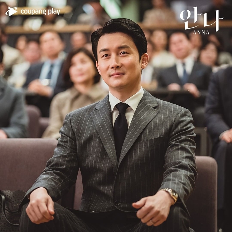 志勛（金準韓/金俊瀚 飾）