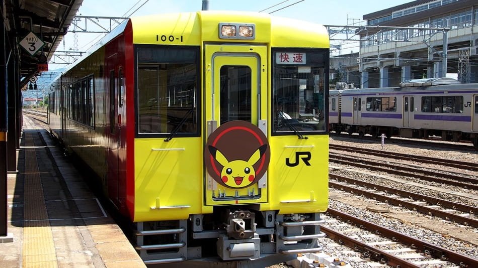皮卡丘列車正面