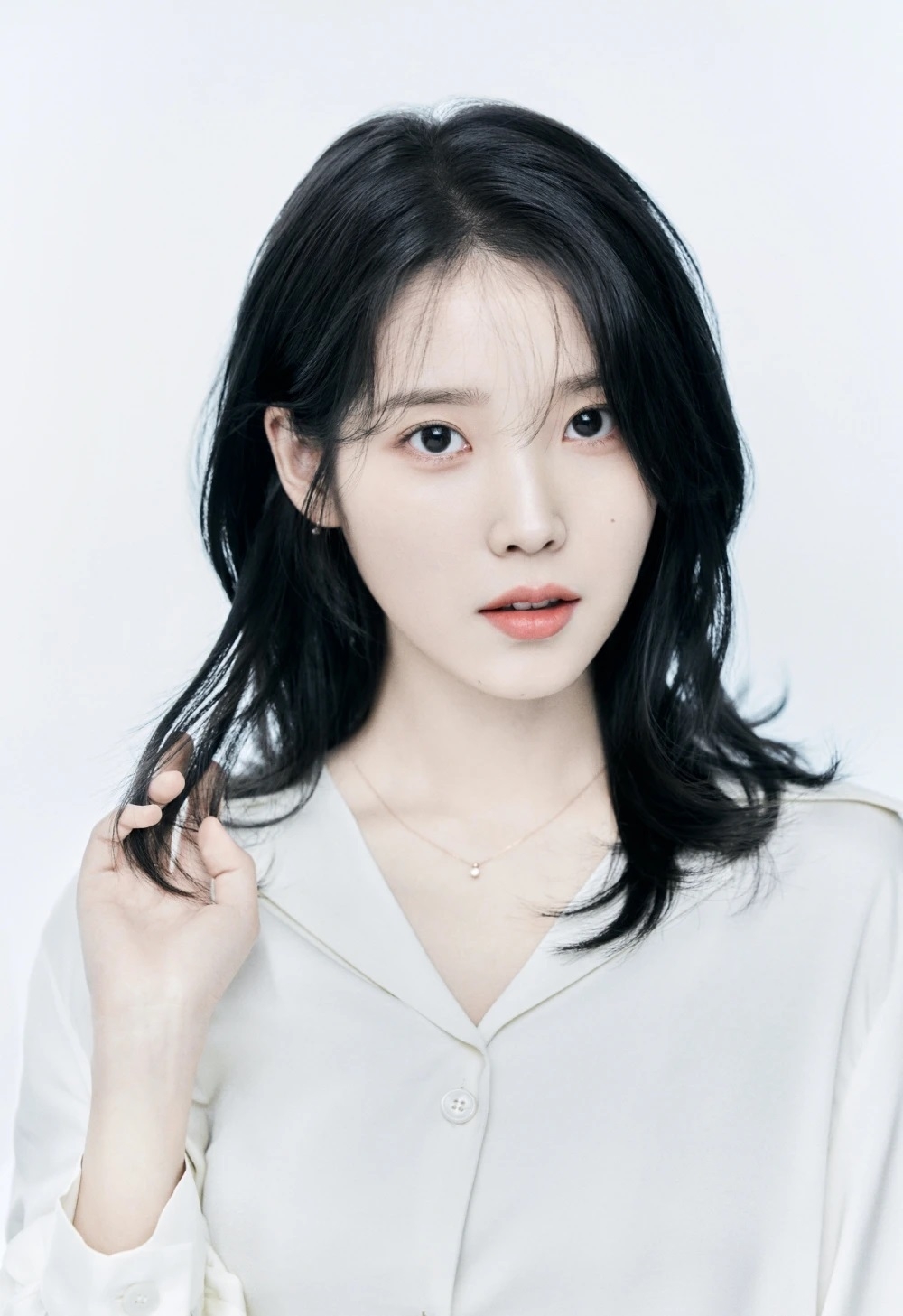 IU收到了金秀賢的鼓勵