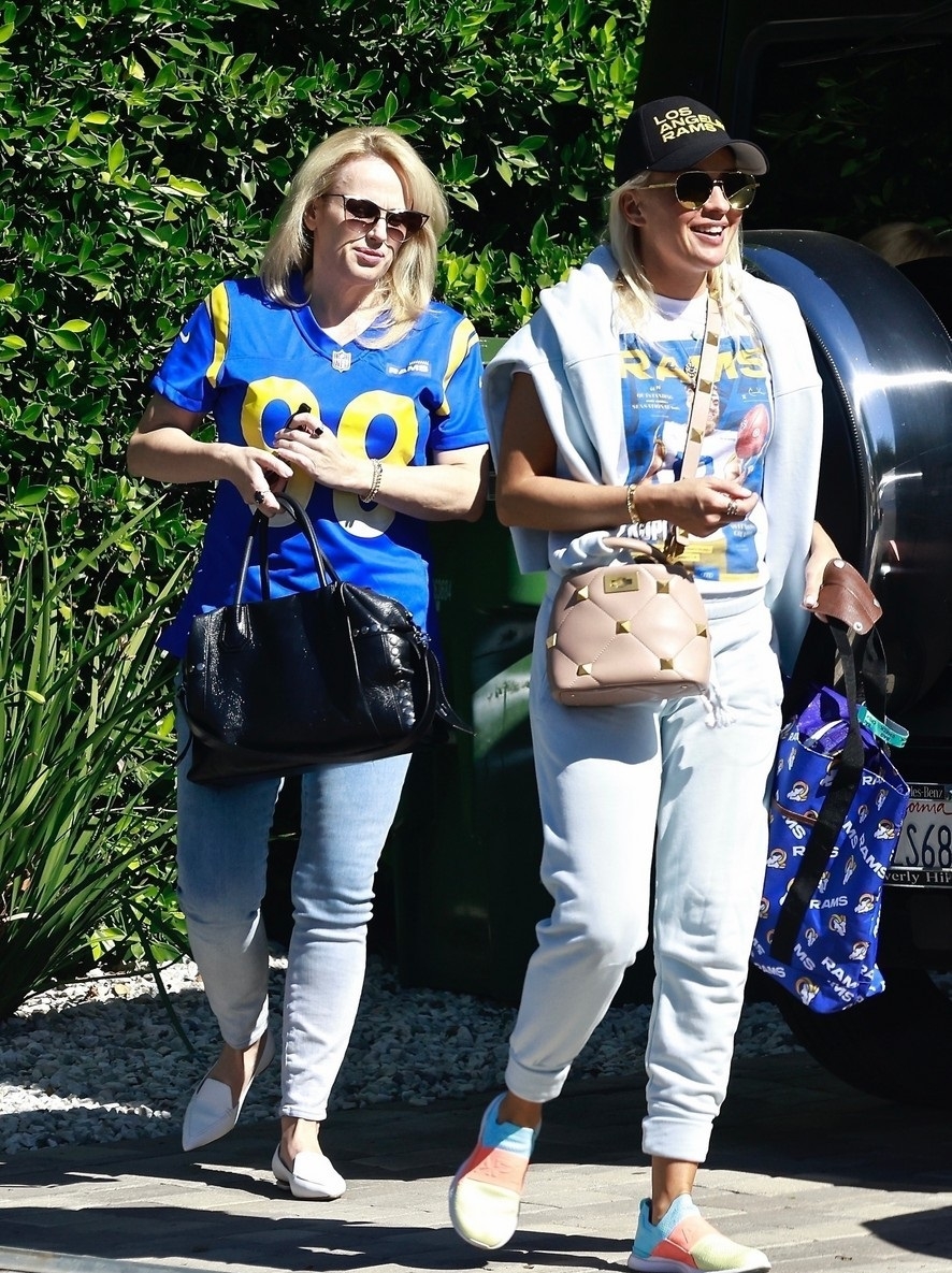 Rebel和Ramona從今年二月開始一起出遊