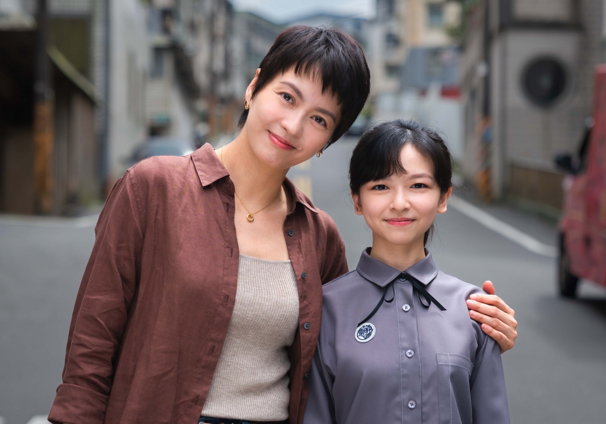 《聰明鎮》女主角梁詠琪、陳姸霏