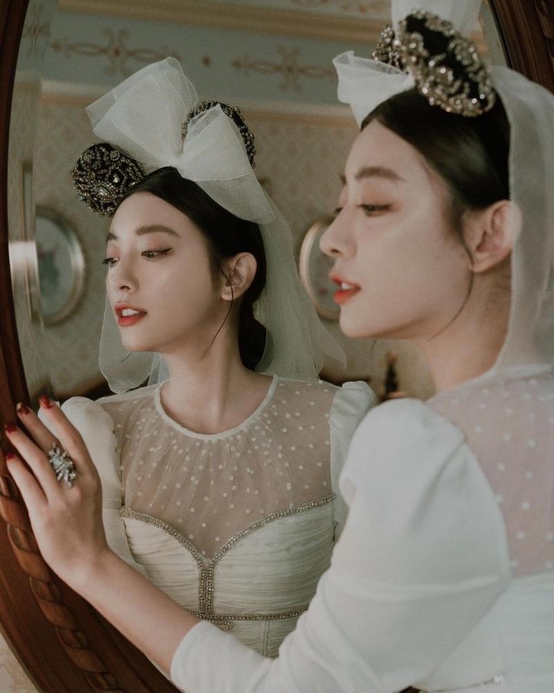 男友曾送上迪士尼與Vera Wang聯名婚紗髮箍給劉芒