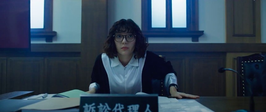 郭雪芙飾演菜鳥律師