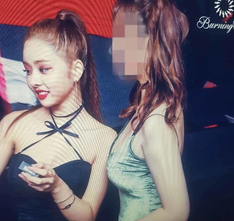 網上出現疑似宋智雅夜店照