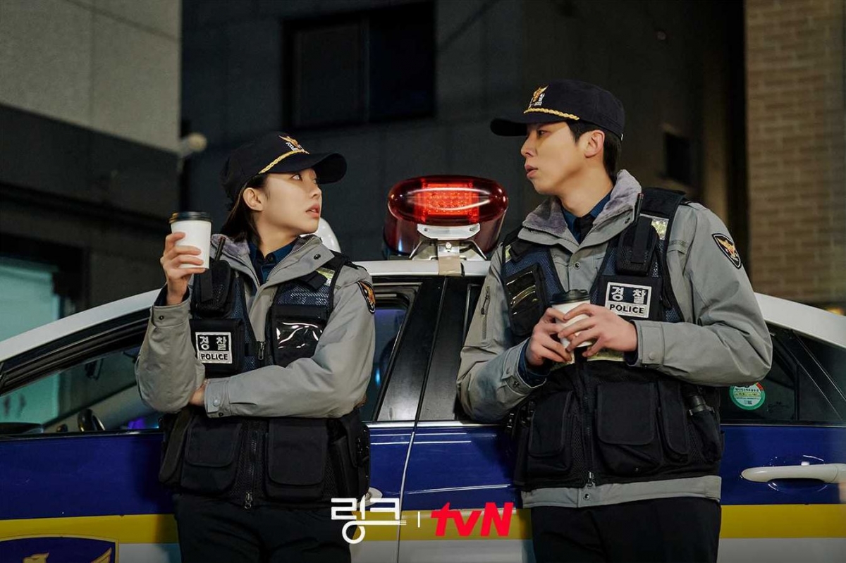 懸疑點3:池元卓巡警的反應