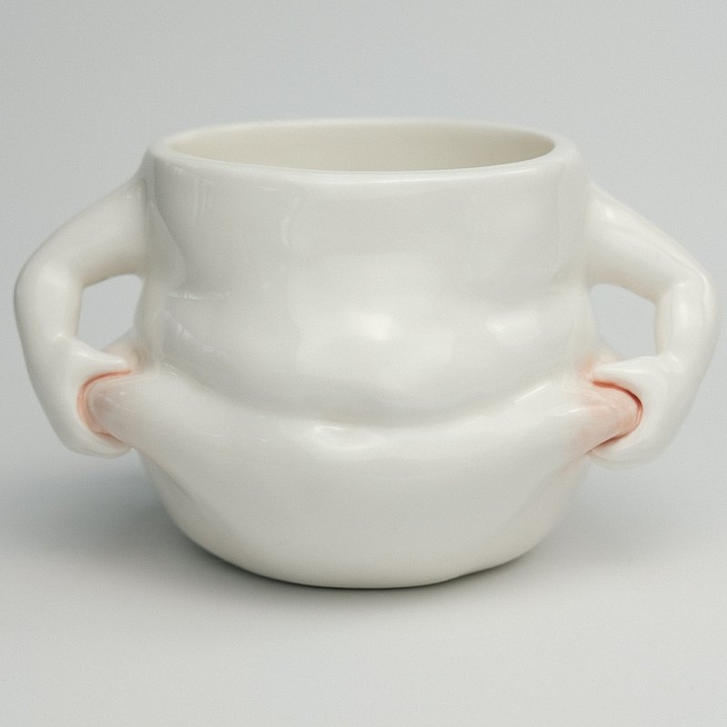 雙手捏肚肚手工陶瓷杯