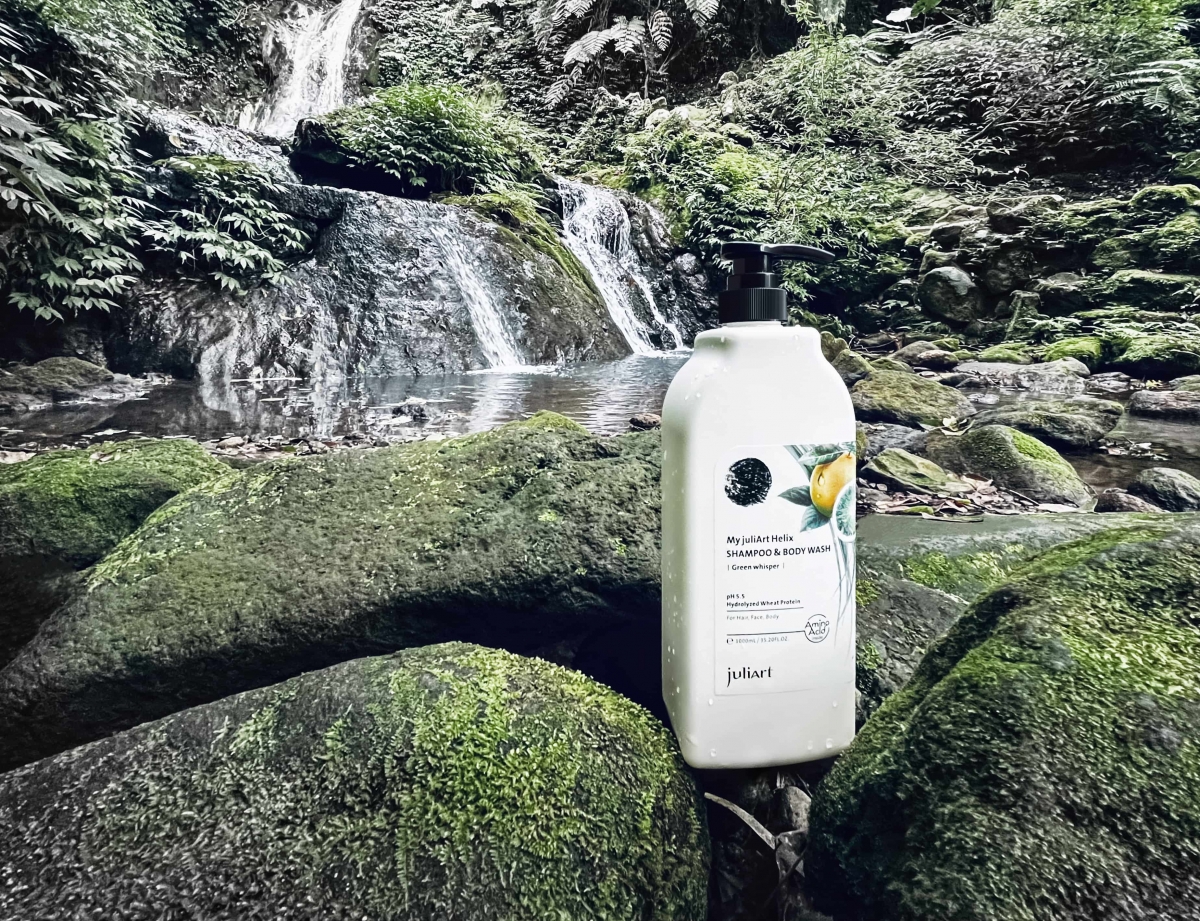 覺亞My juliArt 3in1 洗髮沐浴露-夏澍湧泉，NT$1,350