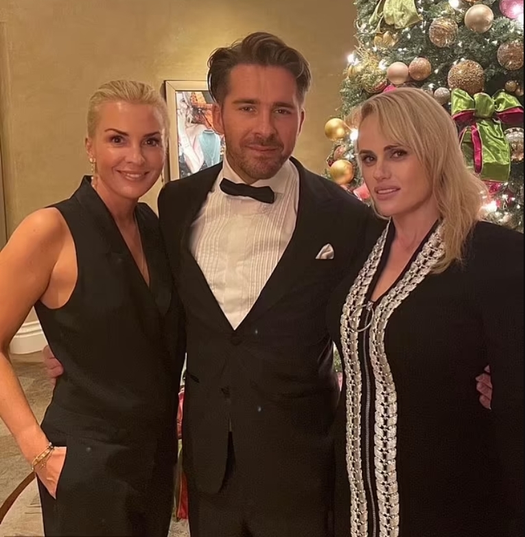 男性好友Hugh Sheridan幫兩人牽線