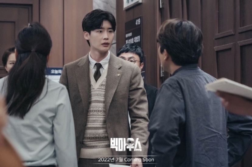 李鐘碩在《黑話律師》中有許多激烈情緒展現的戲份