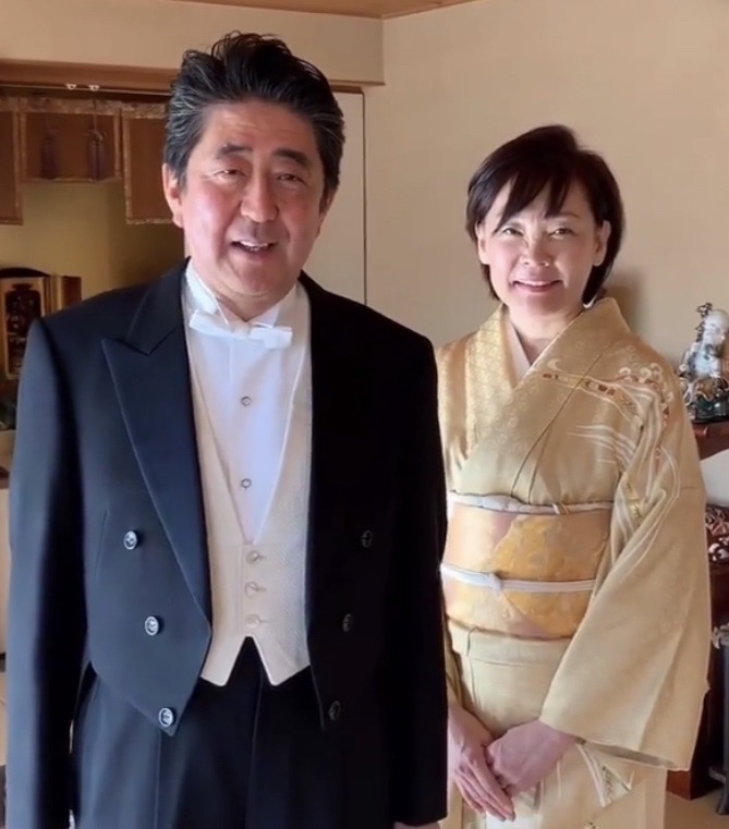 安倍晉三與安倍昭惠時常一起錄製宣導影片