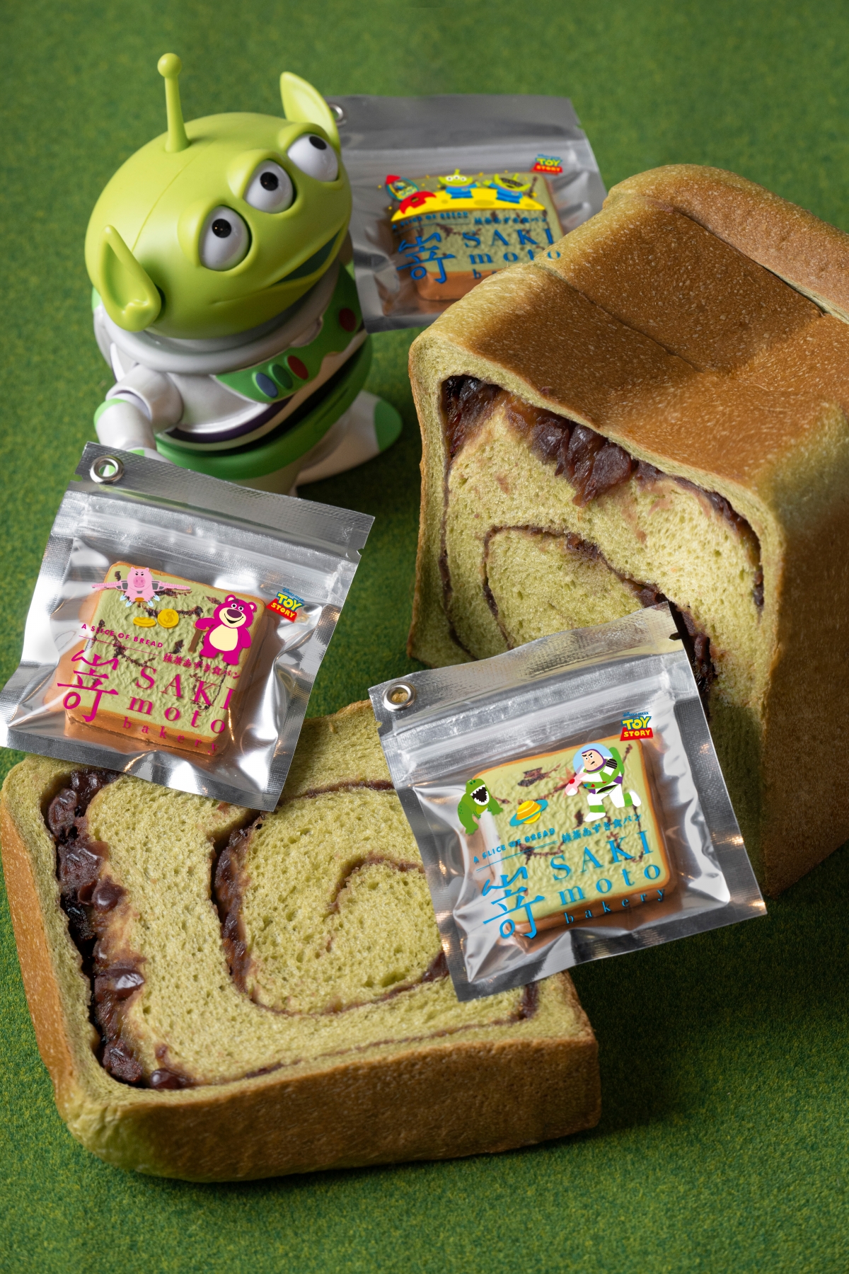 嵜本X玩具總動員「生吐司悠遊卡」