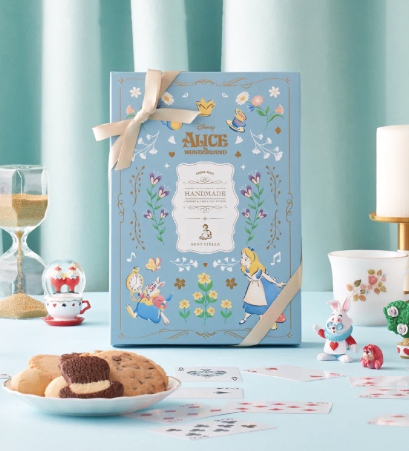 愛麗絲夢遊仙境款還有瘋帽客造型餅乾