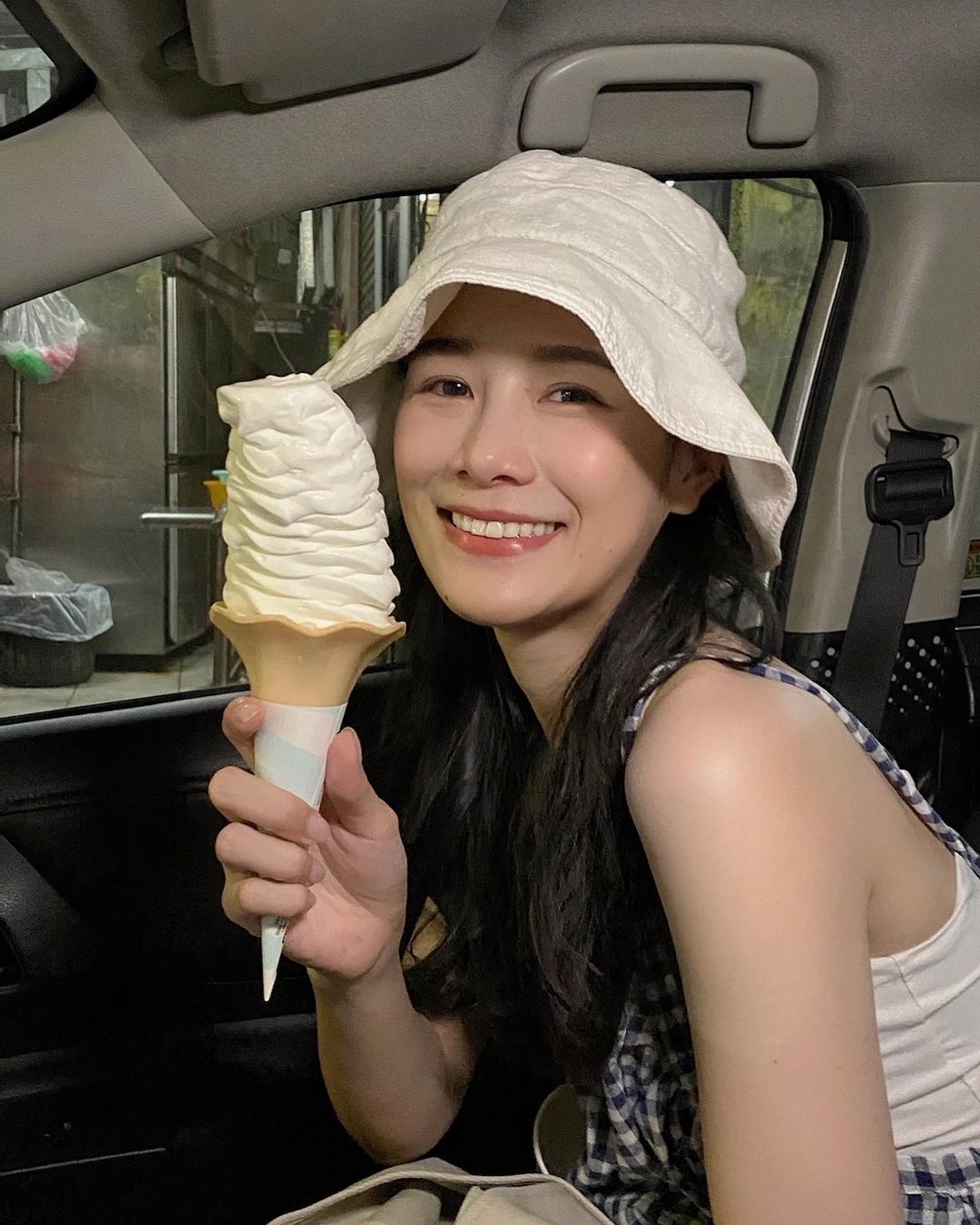 千千曾認非單身