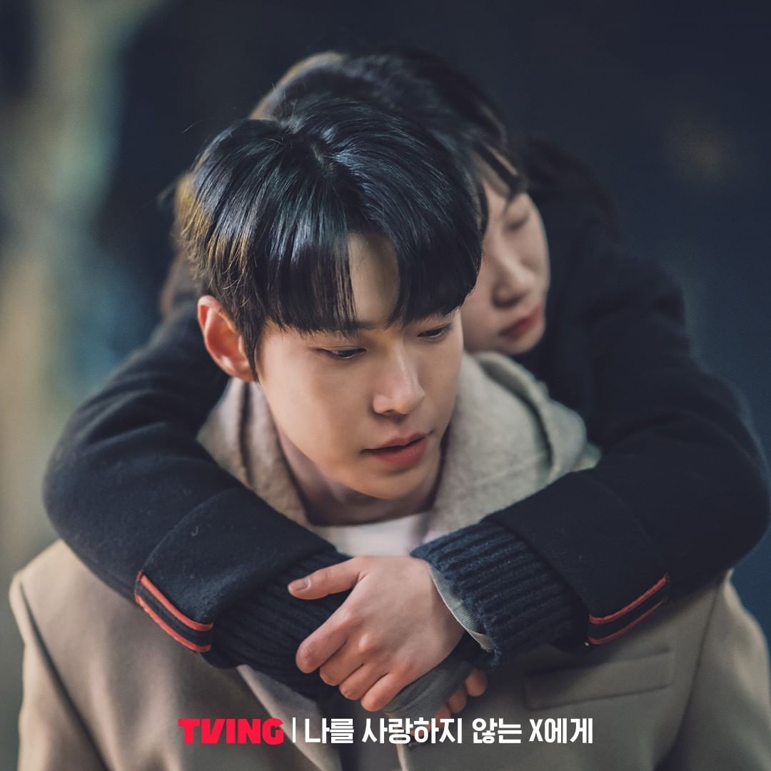 鄭時浩(道英 飾)