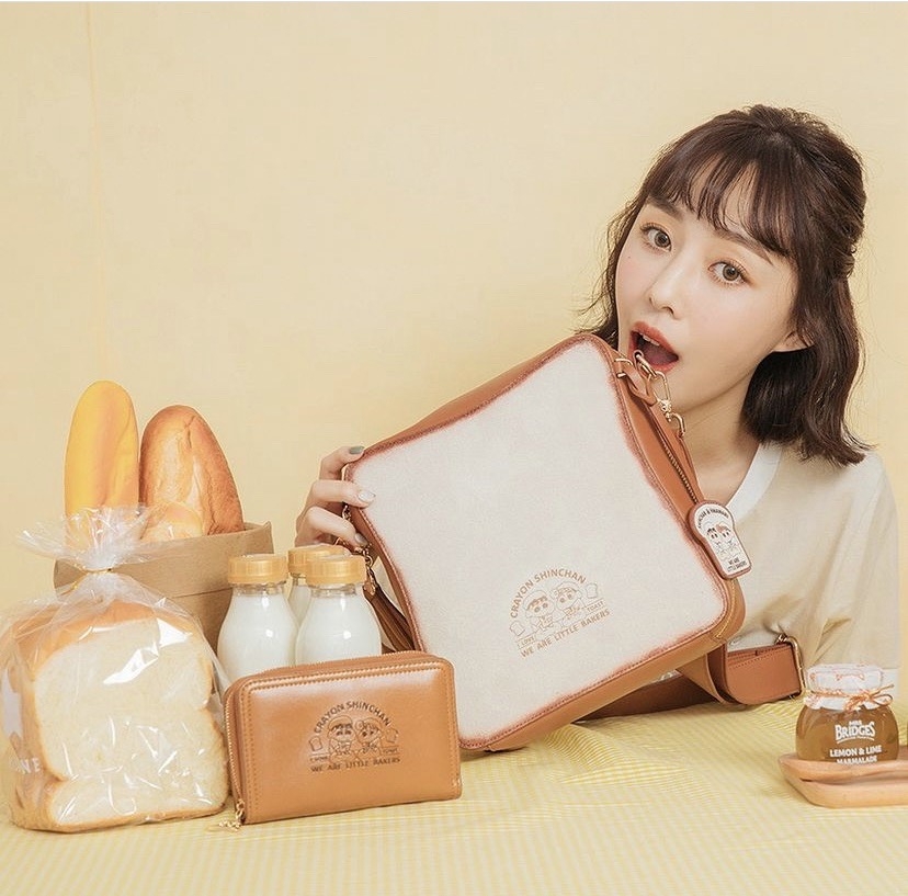 天藍小舖推出正版授權小新吐司包