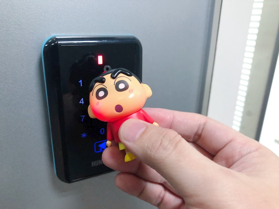 蠟筆小新臉紅公仔icash2.0