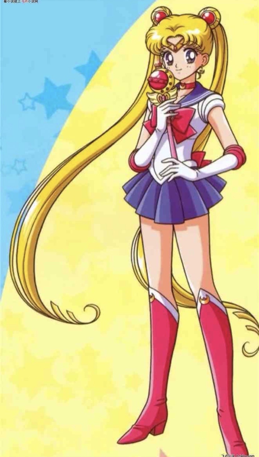 美戰主角月野兔穿著粉桃色高跟靴