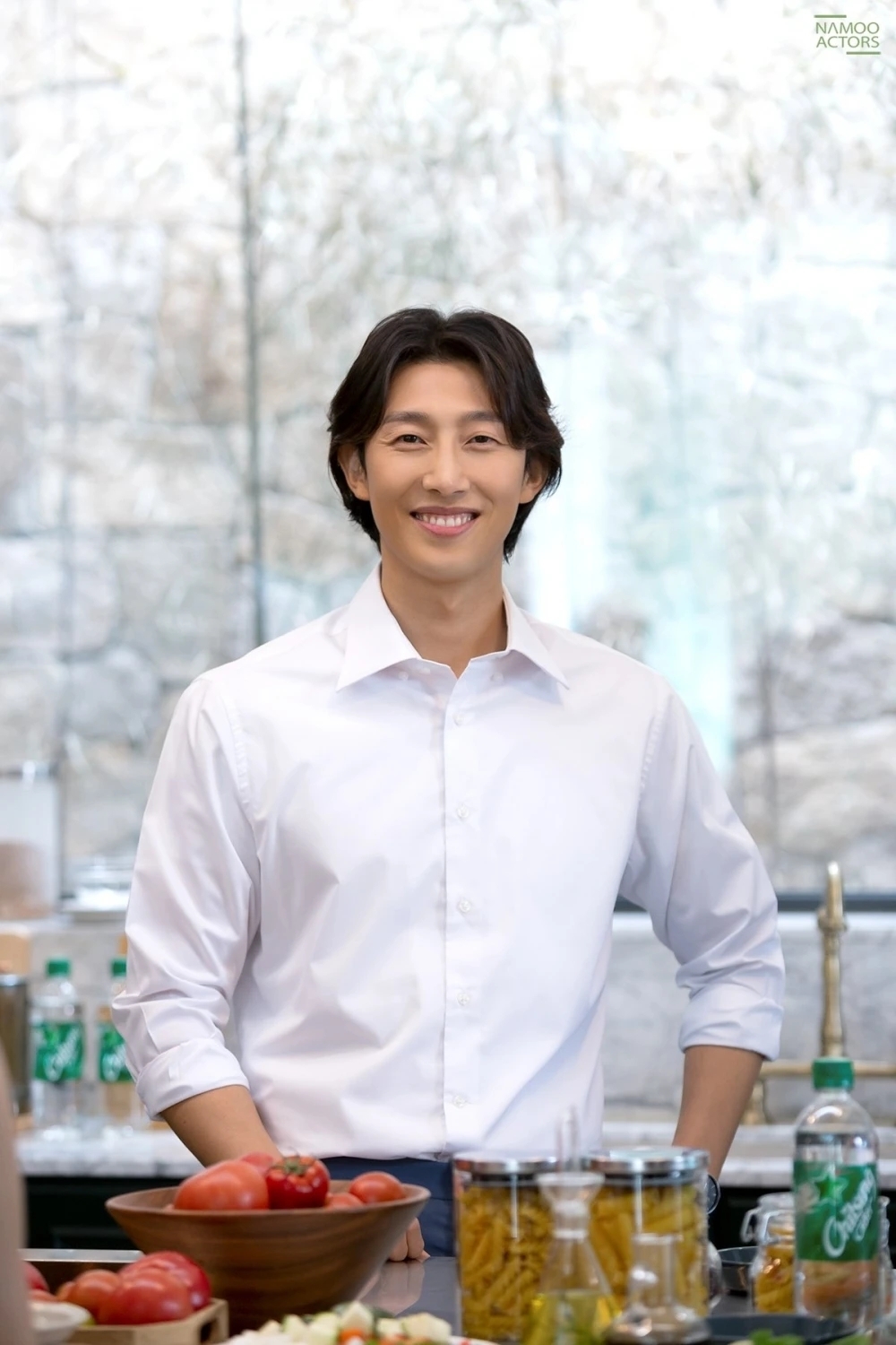 姜其永汽水廣告花絮照