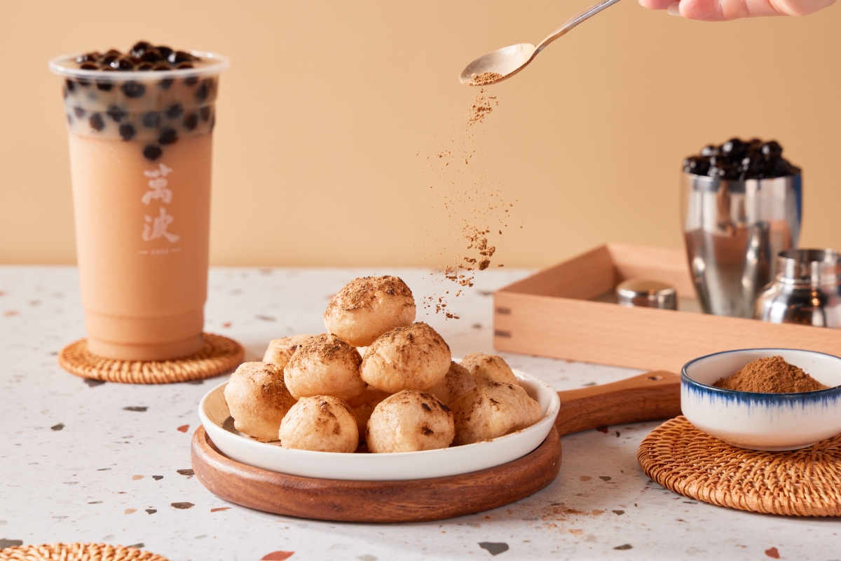 尬鍋x萬波「萬波奶茶炸雲朵」