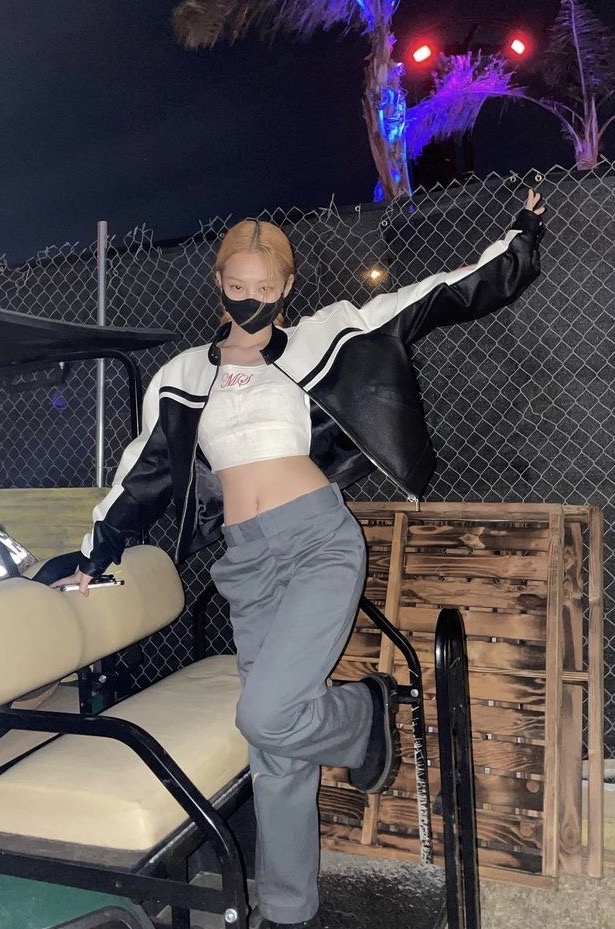 jennie也有穠纖合度的好身材