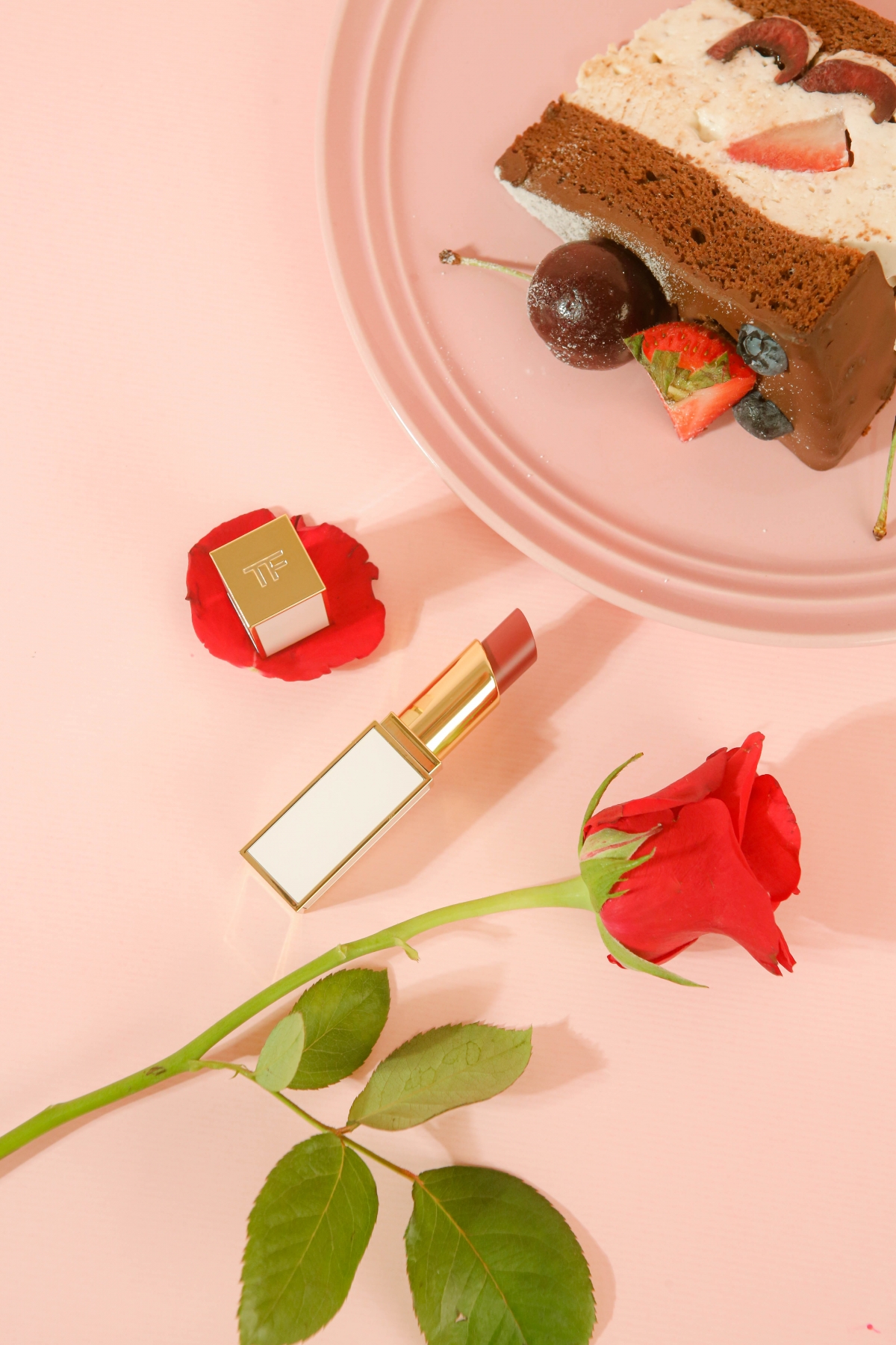 TOM FORD 紅毯超性感唇膏 #04 APHRODITE 夏夜緋紅