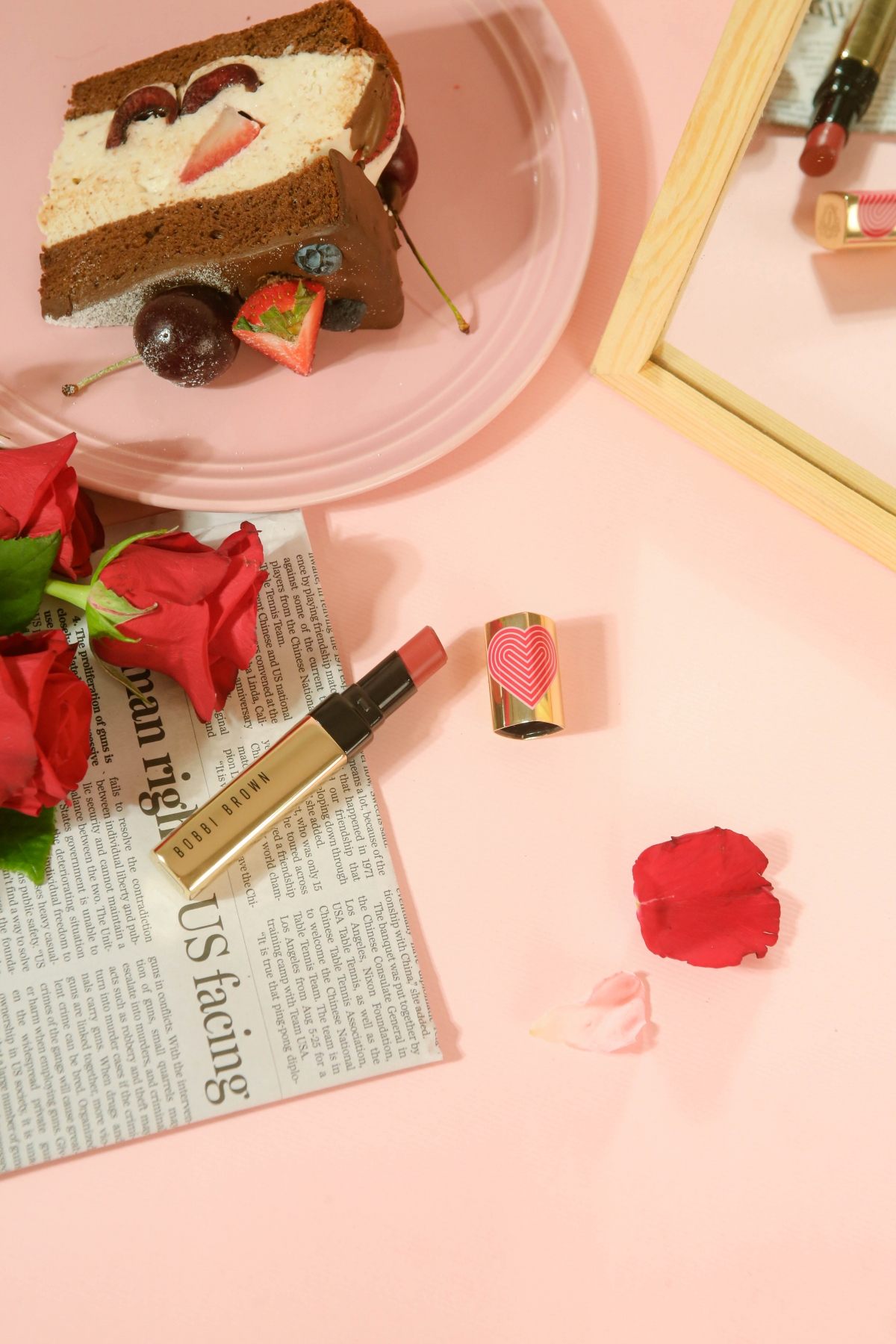 Bobbi Brown 金緻水光唇膏-愛戀宣言限量版 #Claret